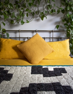 Nanda Blanket