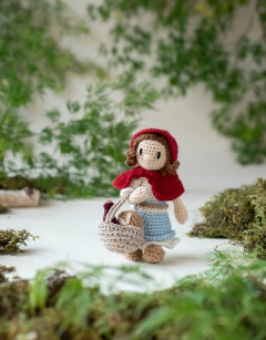 Red Riding Hood Visits Grandmother's House