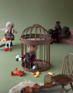 Hansel is Captured