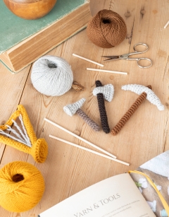 15cm Wooden Dowels
