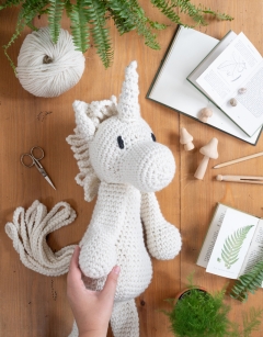 Giant Magical Unicorn