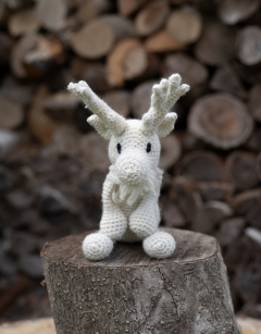 Caspar the Peary Caribou Kit