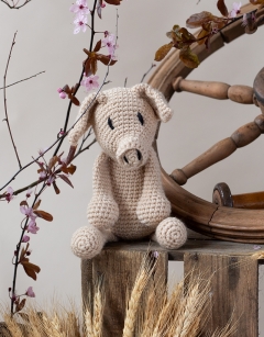 Richard the Large White Pig