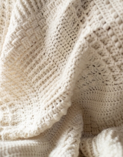 Roaming Sampler Blanket: Solid Colour