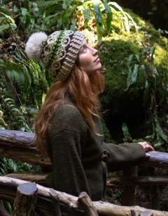 Burr Knot Hat 