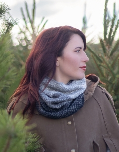Pinecone Cowl
