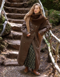 Verdant Wrap: Russet